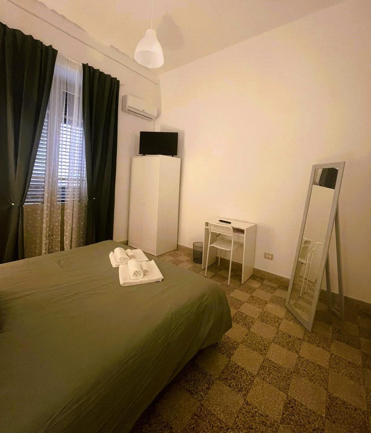 Olivuzza Rooms In Apartment Palermo Luaran gambar