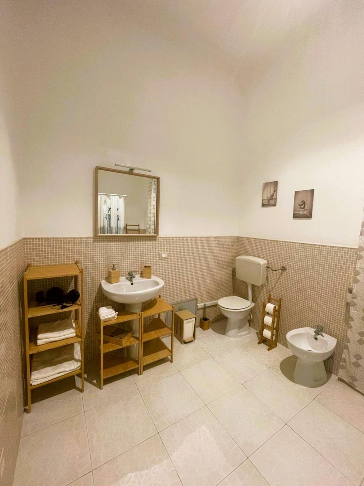 Olivuzza Rooms In Apartment Palermo Luaran gambar