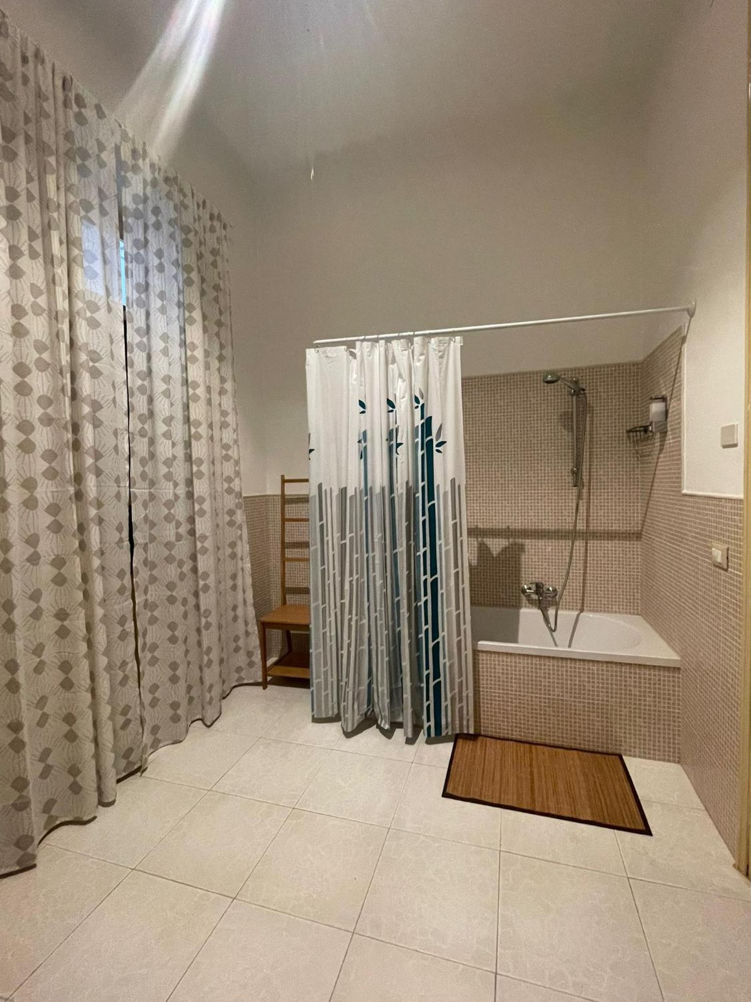Olivuzza Rooms In Apartment Palermo Luaran gambar